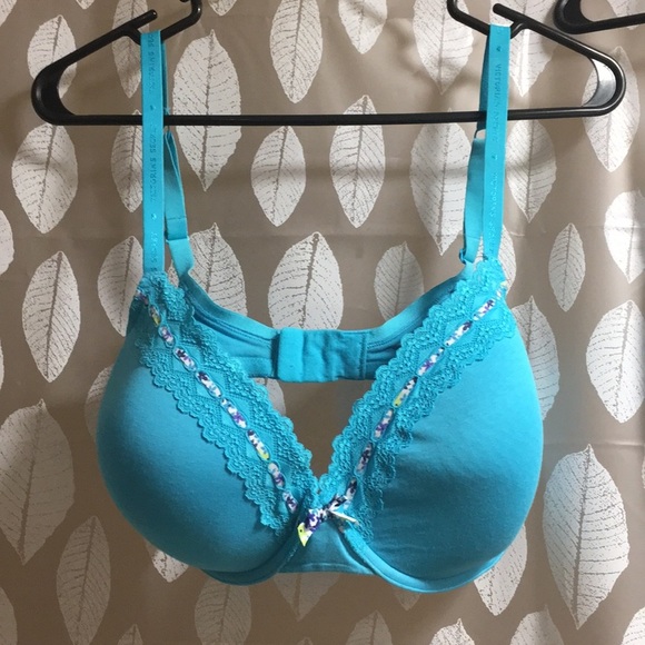 Victoria’s Secret Lined Perfect Coverage Bra - Picture 1 of 4